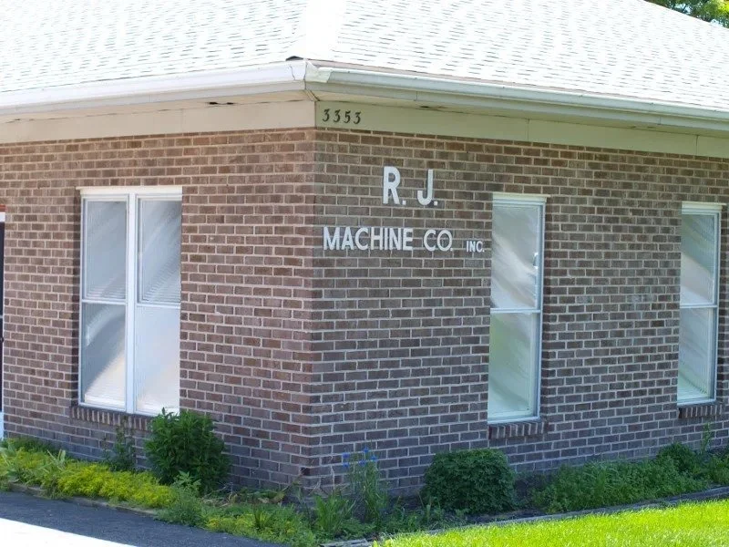 R.J. Machine Company CNC machine shop building in Twin Oaks Pennsylvania