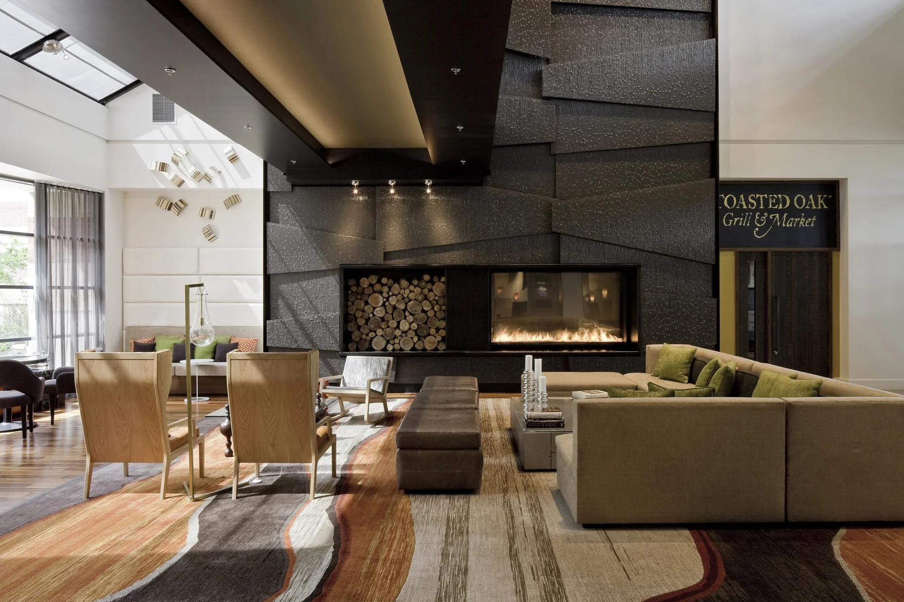Baronette Main Lobby. Photo: Frank Oudeman