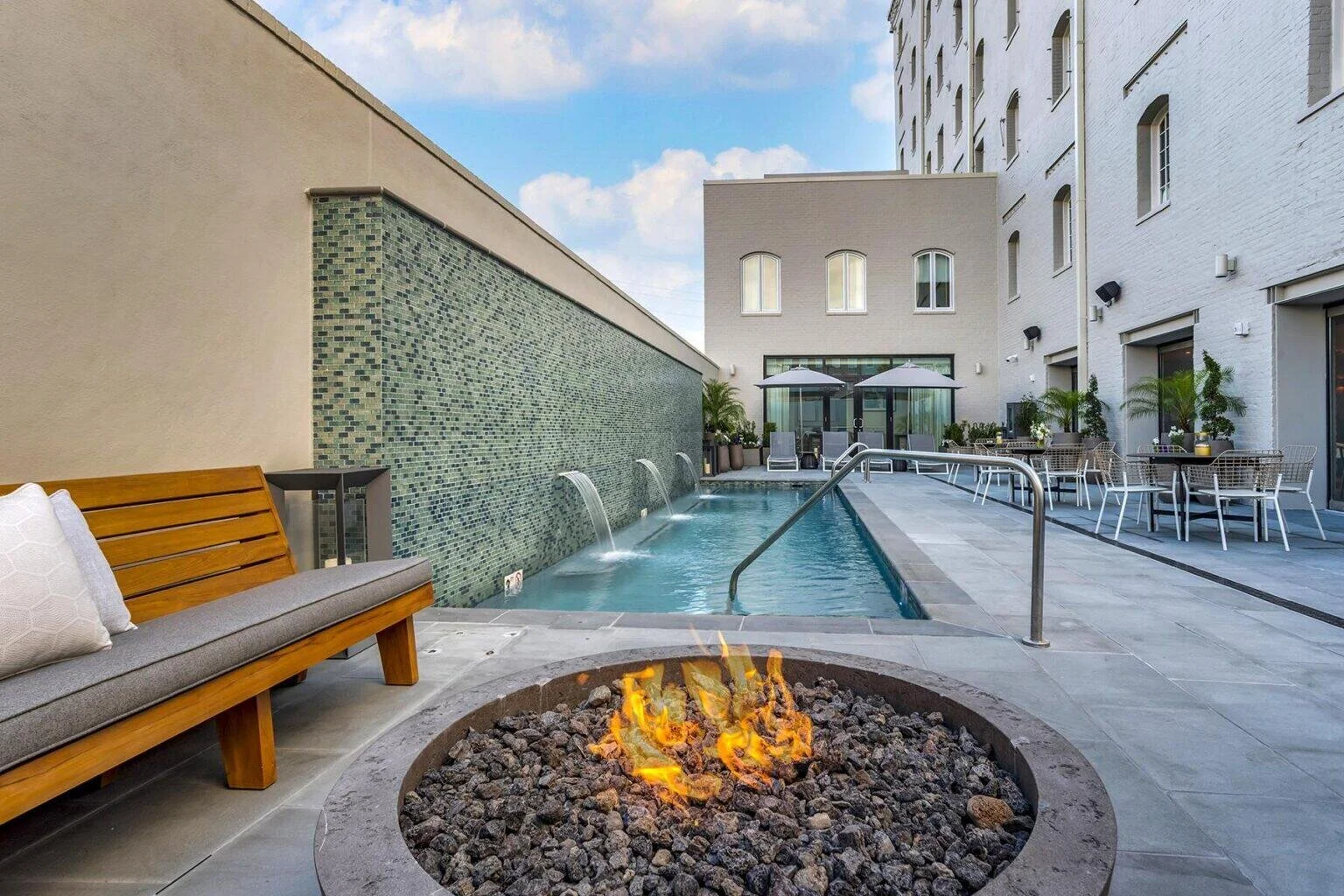 Cool Down in New Orleans’ 9 Best Blue Spaces