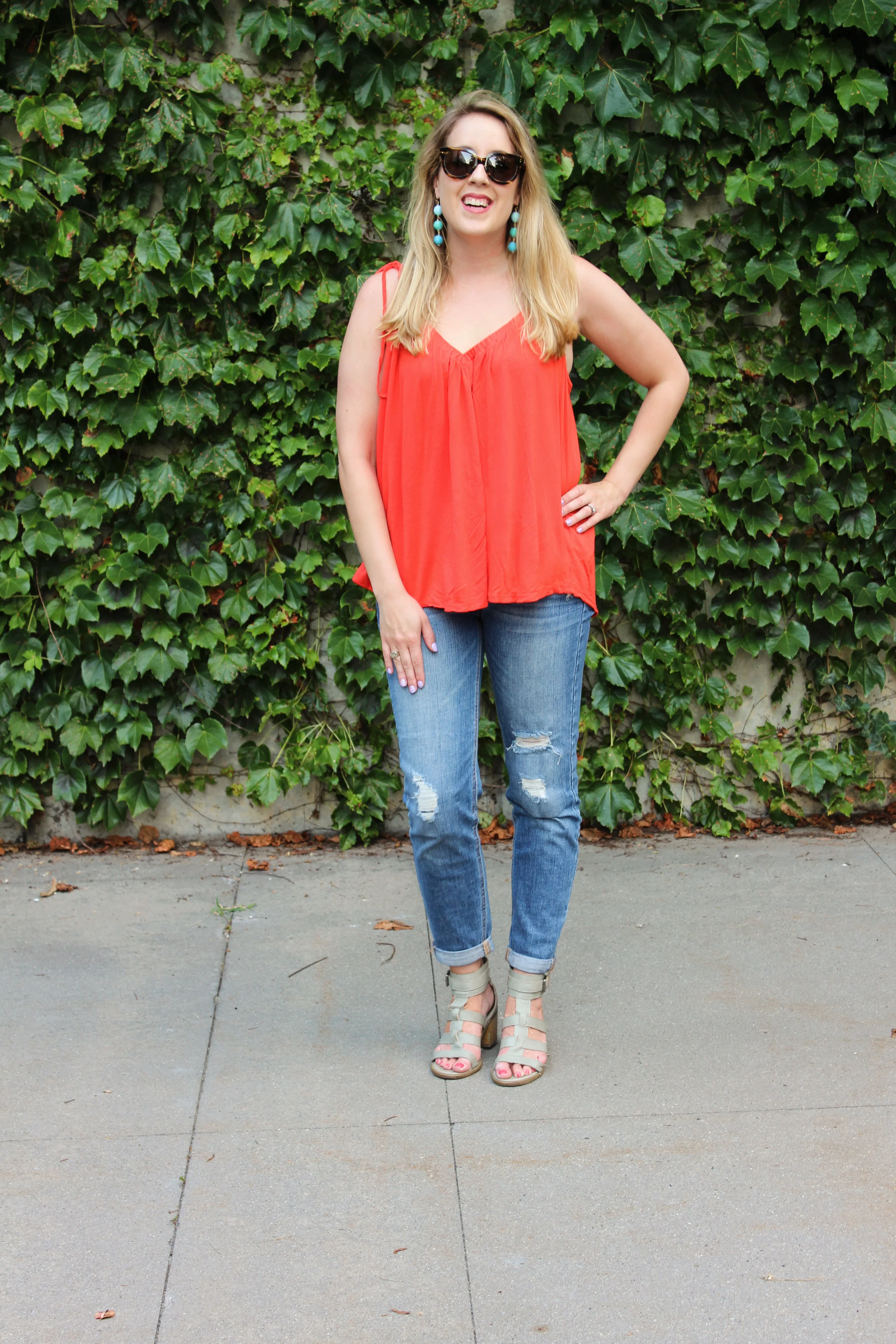 Colorful outfit inspiration for the end of the summer