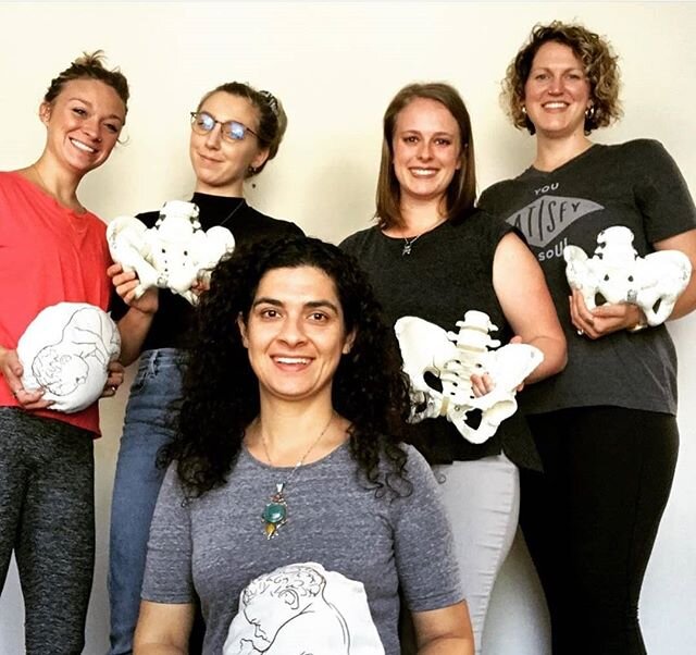 This workshop was incredible! Dr.Kelsi Mcclure teaches a workshop called Elevating Your Birth Comfort Measures for doulas and I seriously can not recommend it enough. We learned so much about the anatomy of the pelvis and sacrum, how to effectively o