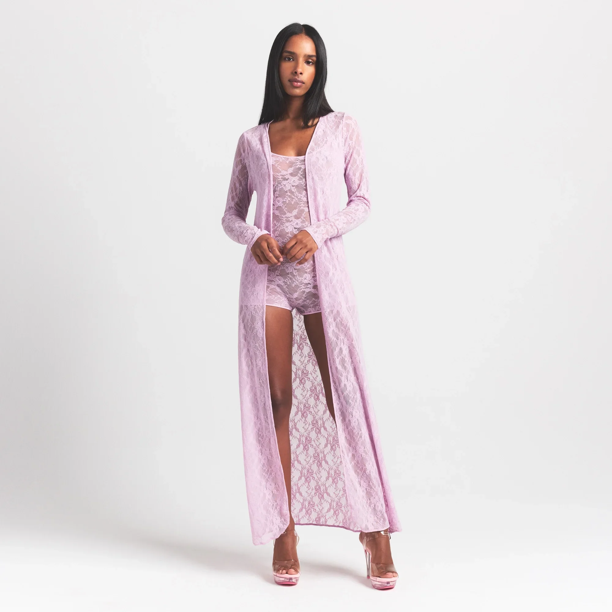 LG-TOP-10638W-BBP-KA-SKIMS-LOUNGEWEAR_22354-FR.webp