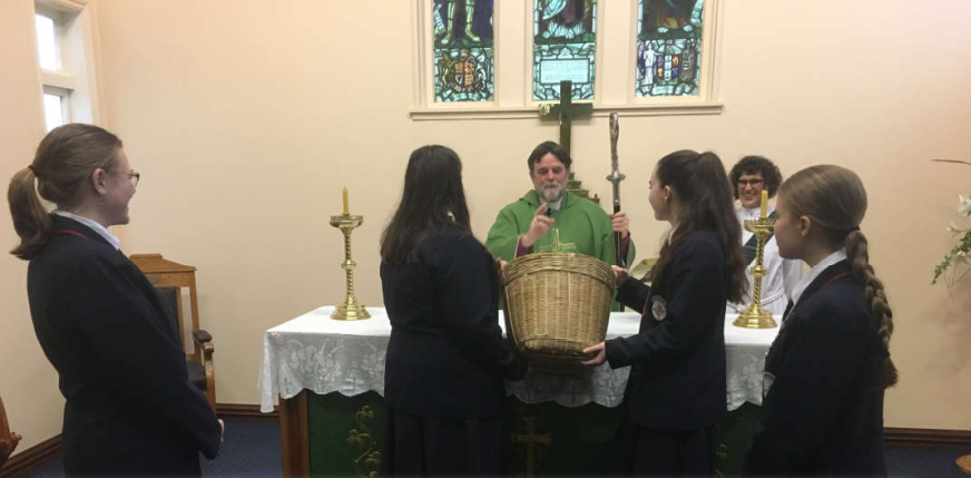 St Mary's students continue to pray & act for refugees