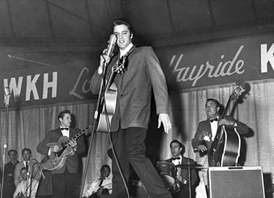 Elvis_hayride.jpg