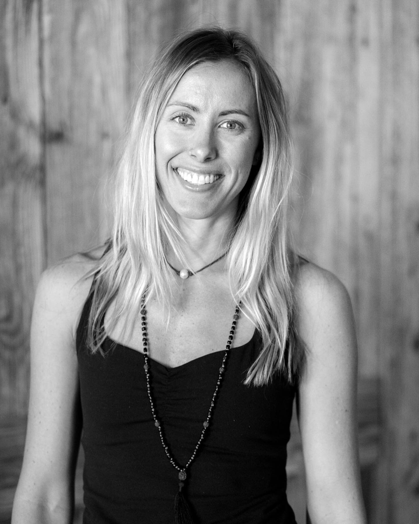 ✨Teacher Feature✨

💕Melany Beck

Mel seeks adventure on and off the mat. She is known for her body alignment, breath mindfulness, sense of humor and ability to empower her students to live fully. With two decades of yoga practice and 9 years of teac