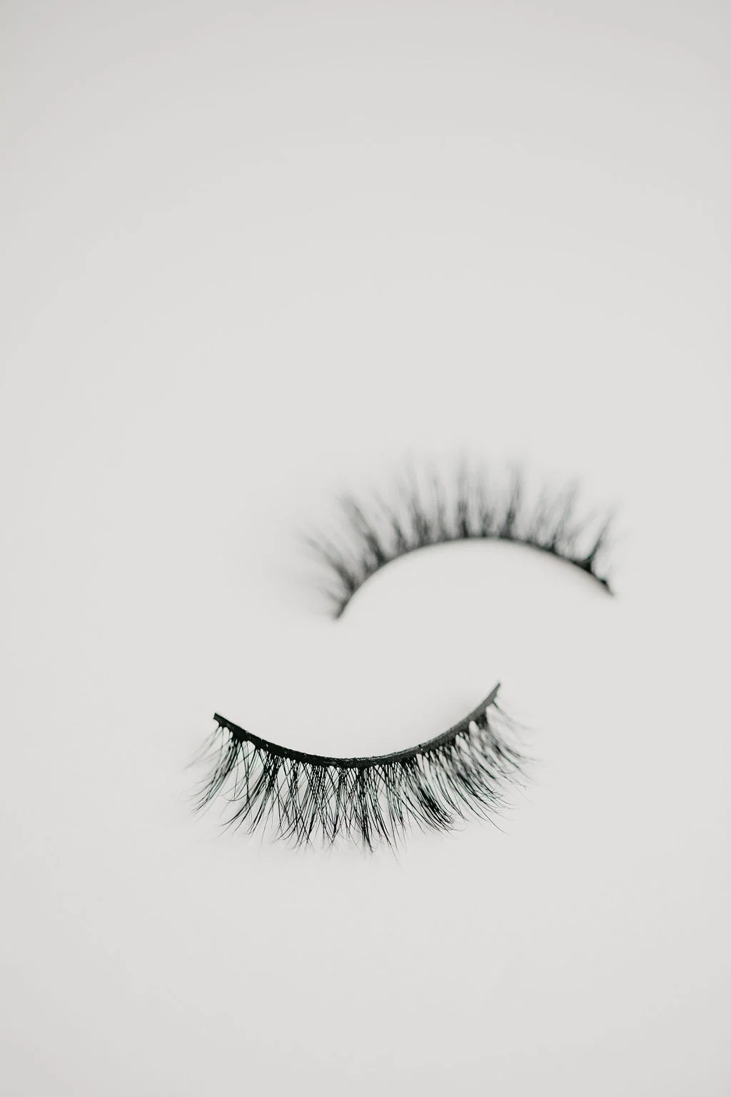 Glam Girl Cruelty-free Luxury Mink Lashes - Natural Fullness