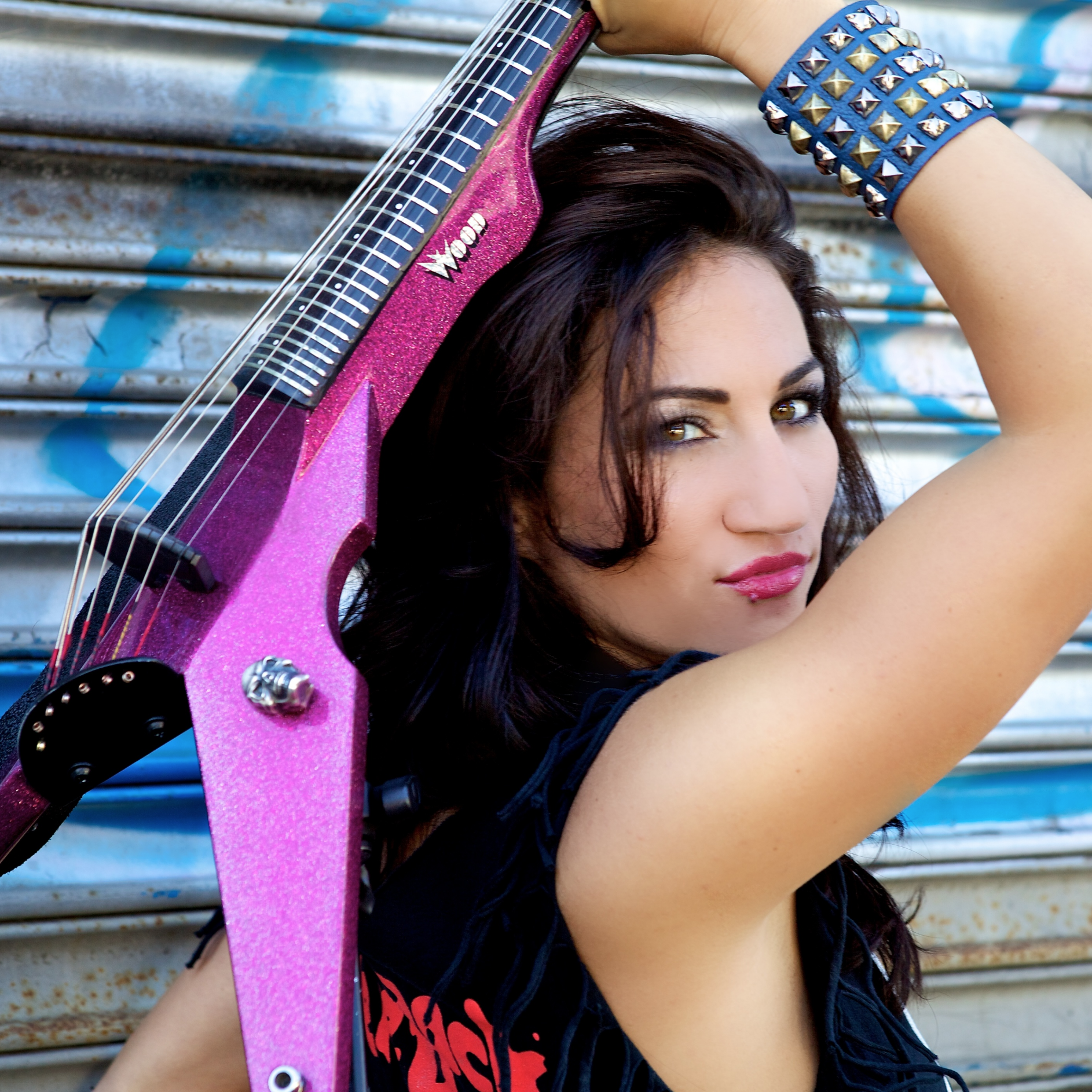 Electric & Acoustic Violin Lessons with a Rockstar - 1hr via Skype