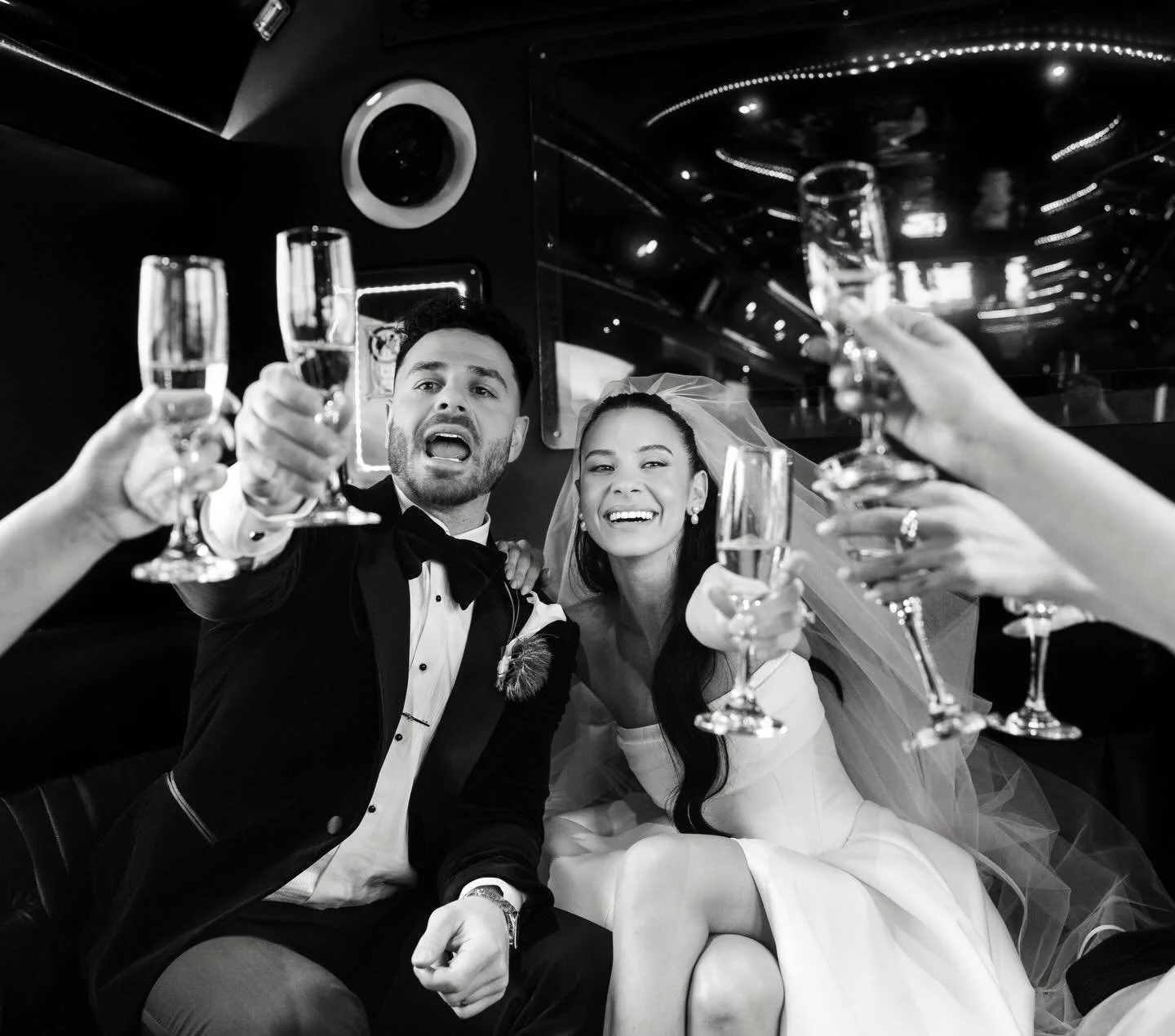 // Just married energy. 🥂

2027 is filling up quickly and there are only a few 2026 dates left! If you&rsquo;re planning ahead, now is the time to reach out! 🤍

Vendors
@jessicasilveiraphotography 
@billy_reel
@jess.and.billy
@tancymebeauty
@rosean