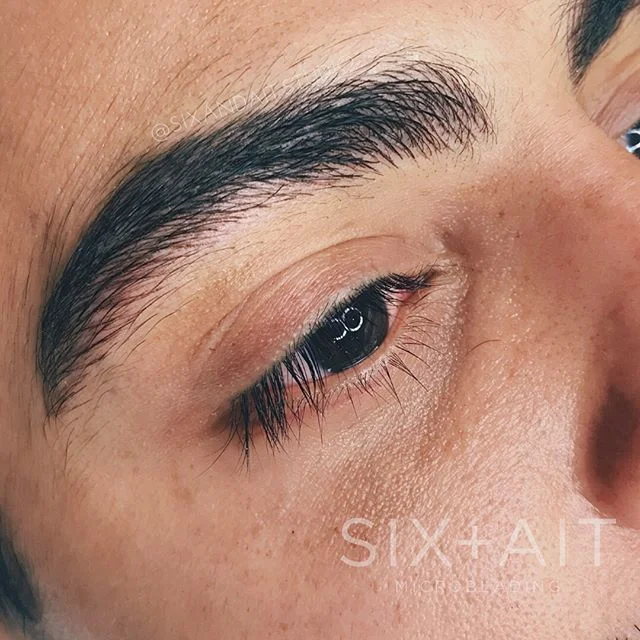#GUYBROWS 🙌🏼 Happy Pride to the entire LGBTQ community 🎉🏳️&zwj;🌈 #equality &hearts;️