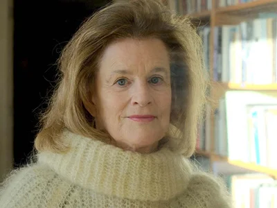 Lisa Mullenneaux