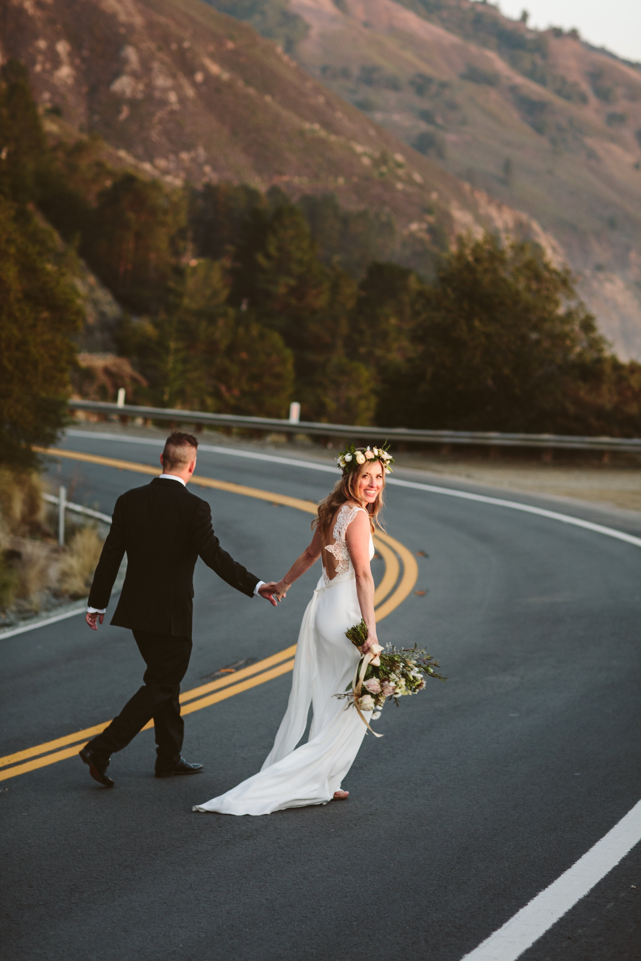 THEDELAURAS_POSTRANCHINN_ELOPEMENT_BIGSUR_WEDDING_PHOTOGRAPHER_BLUEDAPHNE_EVENTS_LAURA_STEELE_GRANGER_0548.jpg