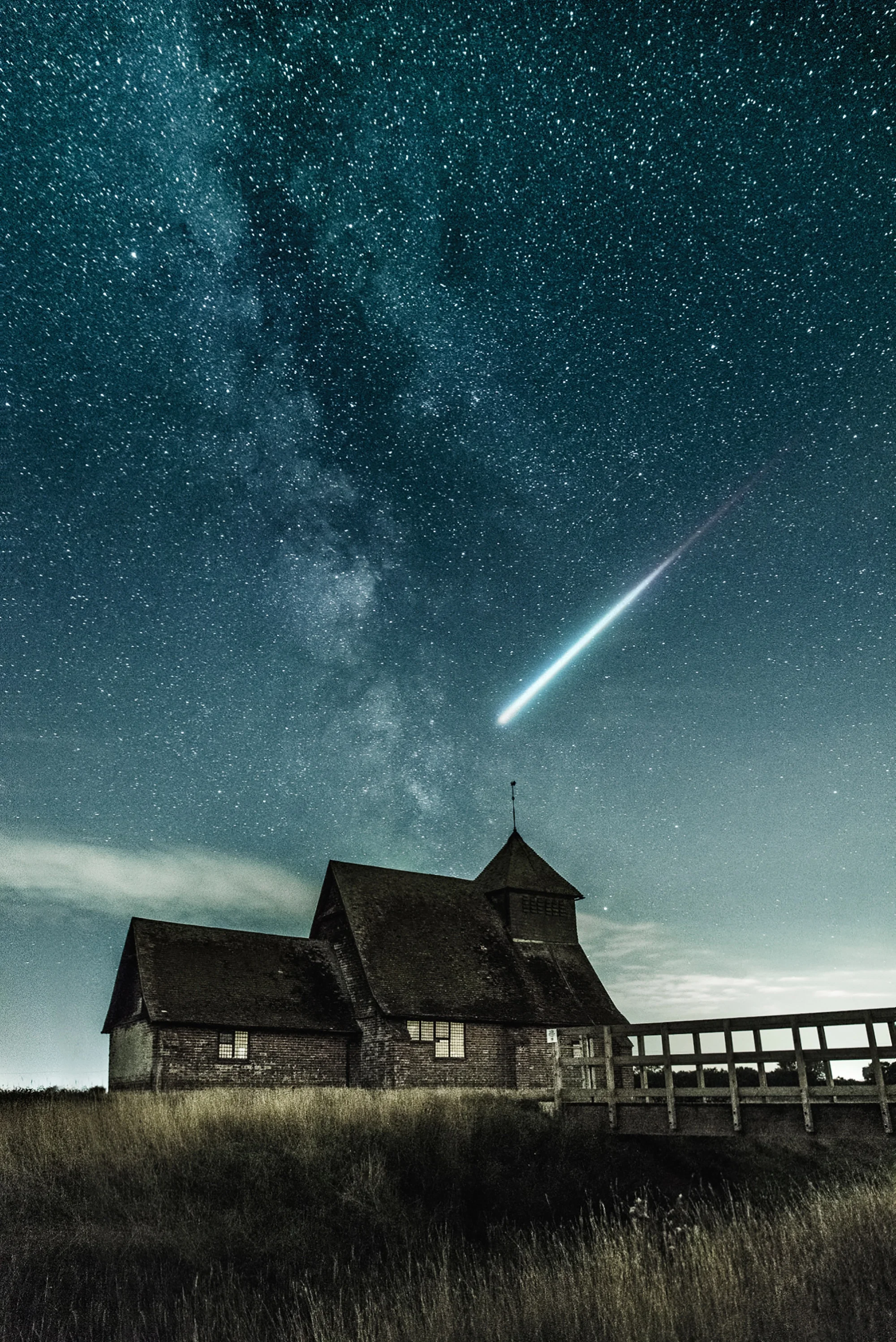 photo by Alexander Andrews, unsplash.com 