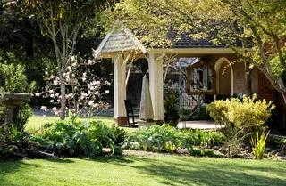 cottage (1 of 1).jpg