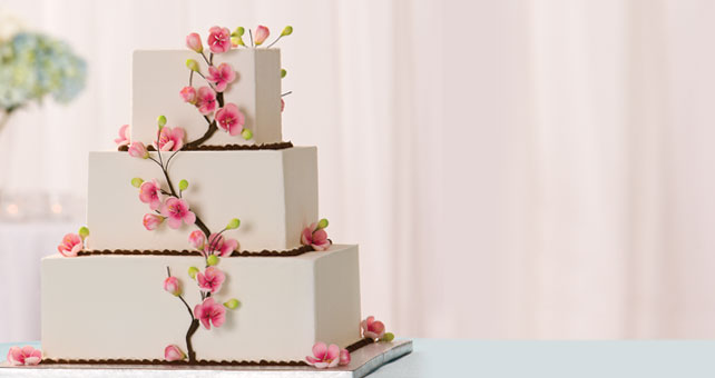 square wedding cake.jpg