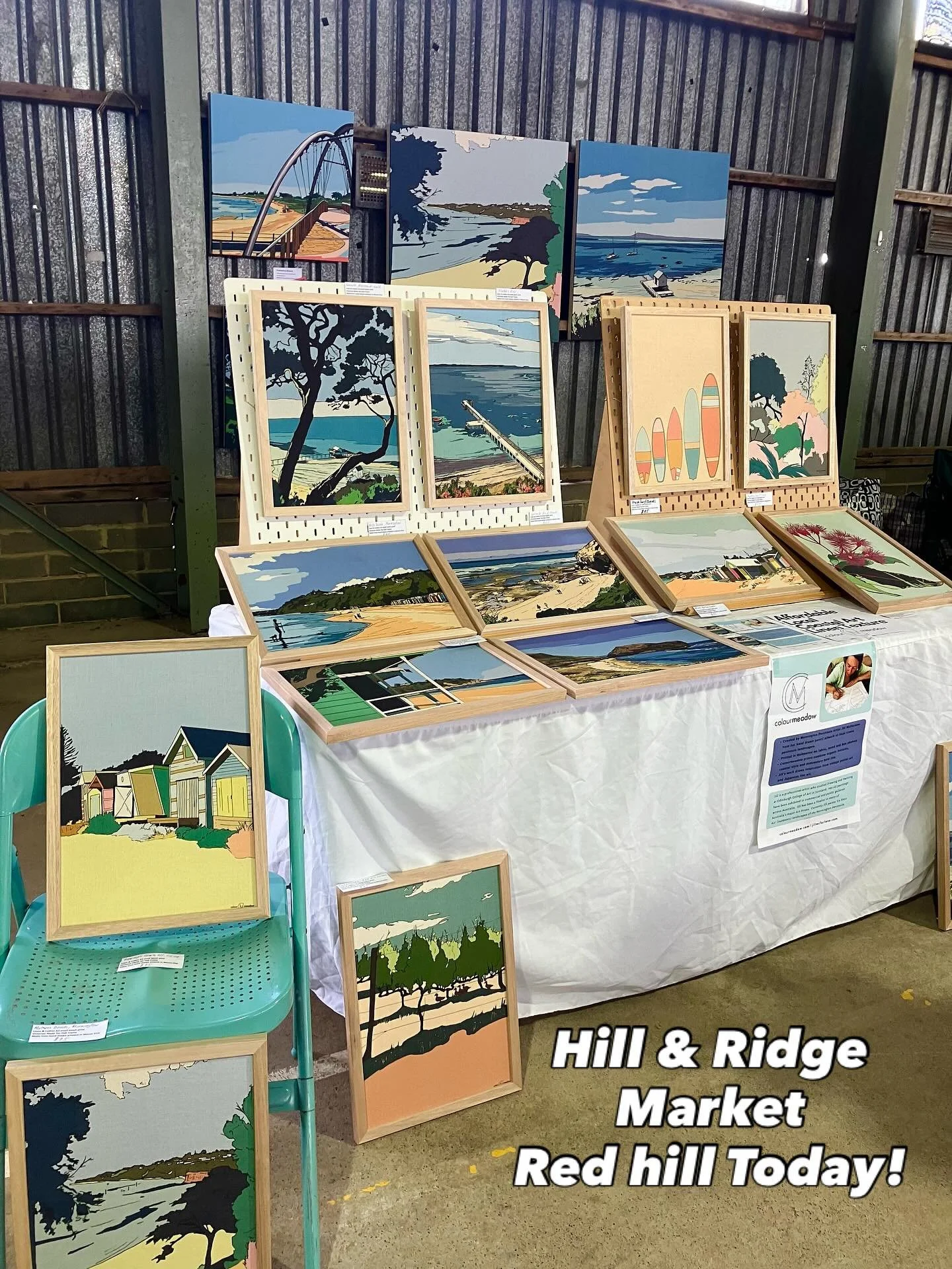 Here at @hillandridgecommunitymarket with lots of beautiful affordable local artwork and some bargain large canvases #colourmeadow #hillandridgecommunitymarket #redhill #redhillmarket #morningtonpeninsulamarkets