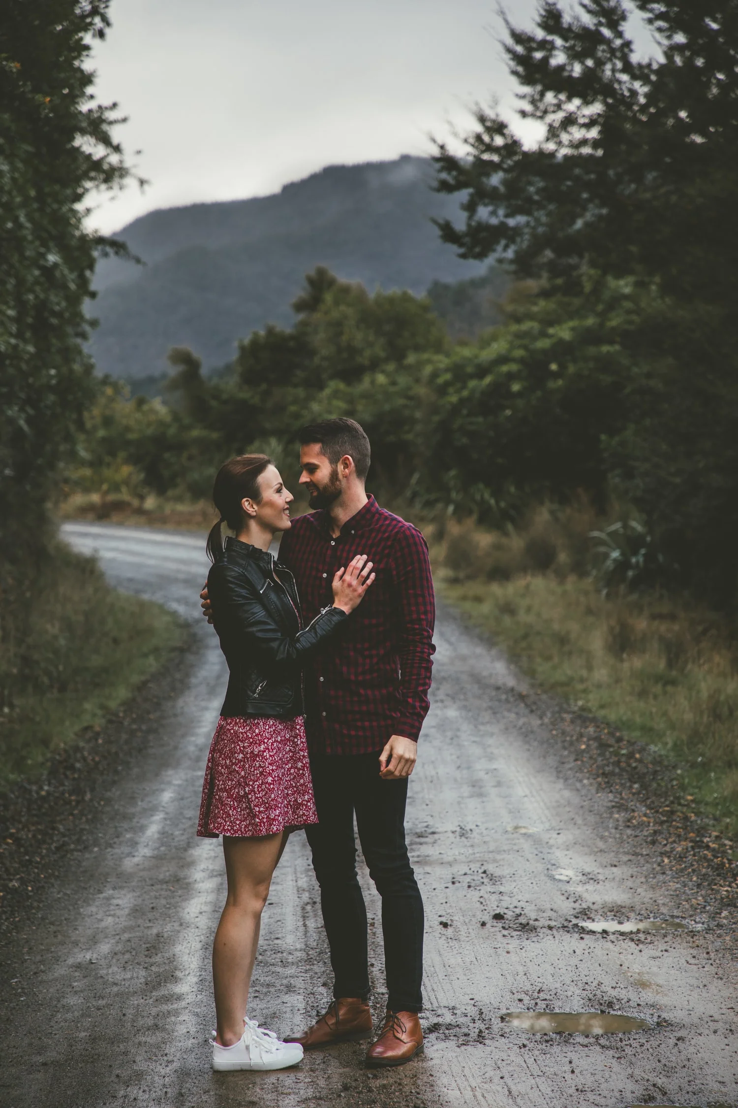 hawkes-bay-wedding-photographer-engagement-photos-kaweka-forest
