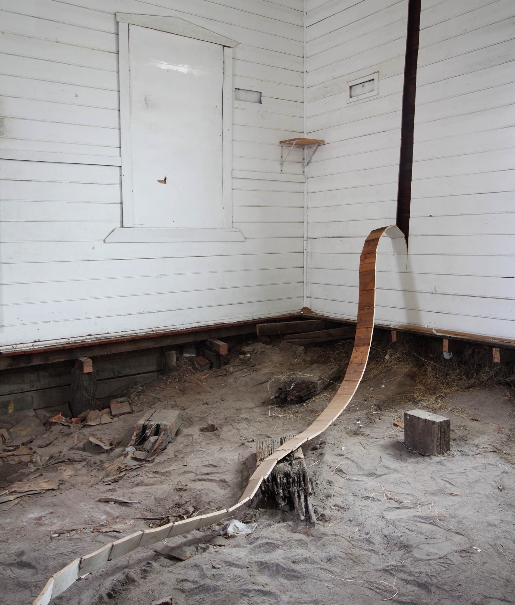 The Offereing - Hall cut 2 - Web.jpg