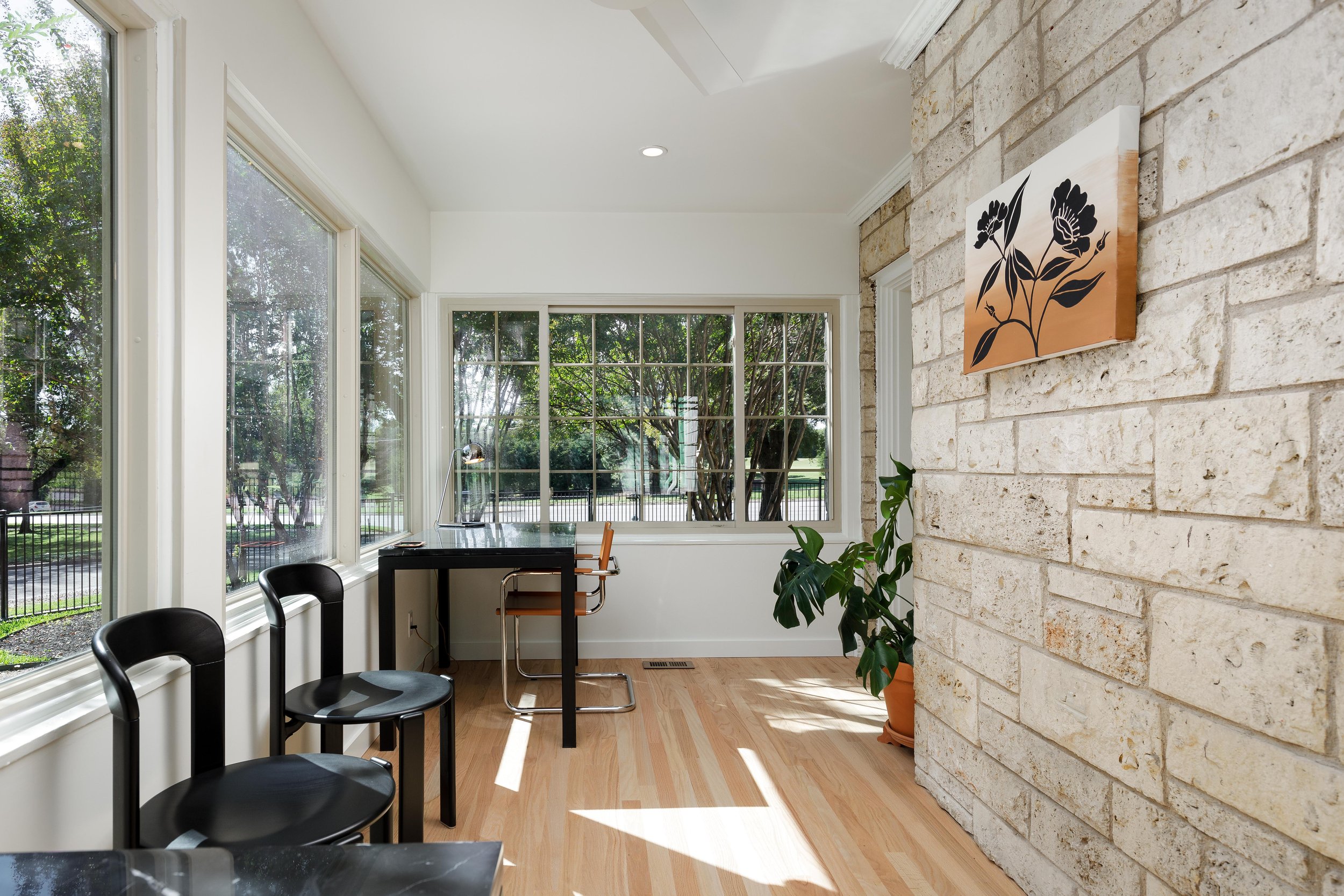 Floral Study 2- Desireé Vaniecia.jpeg