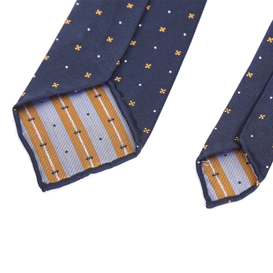 SD William St Tie 3.jpeg