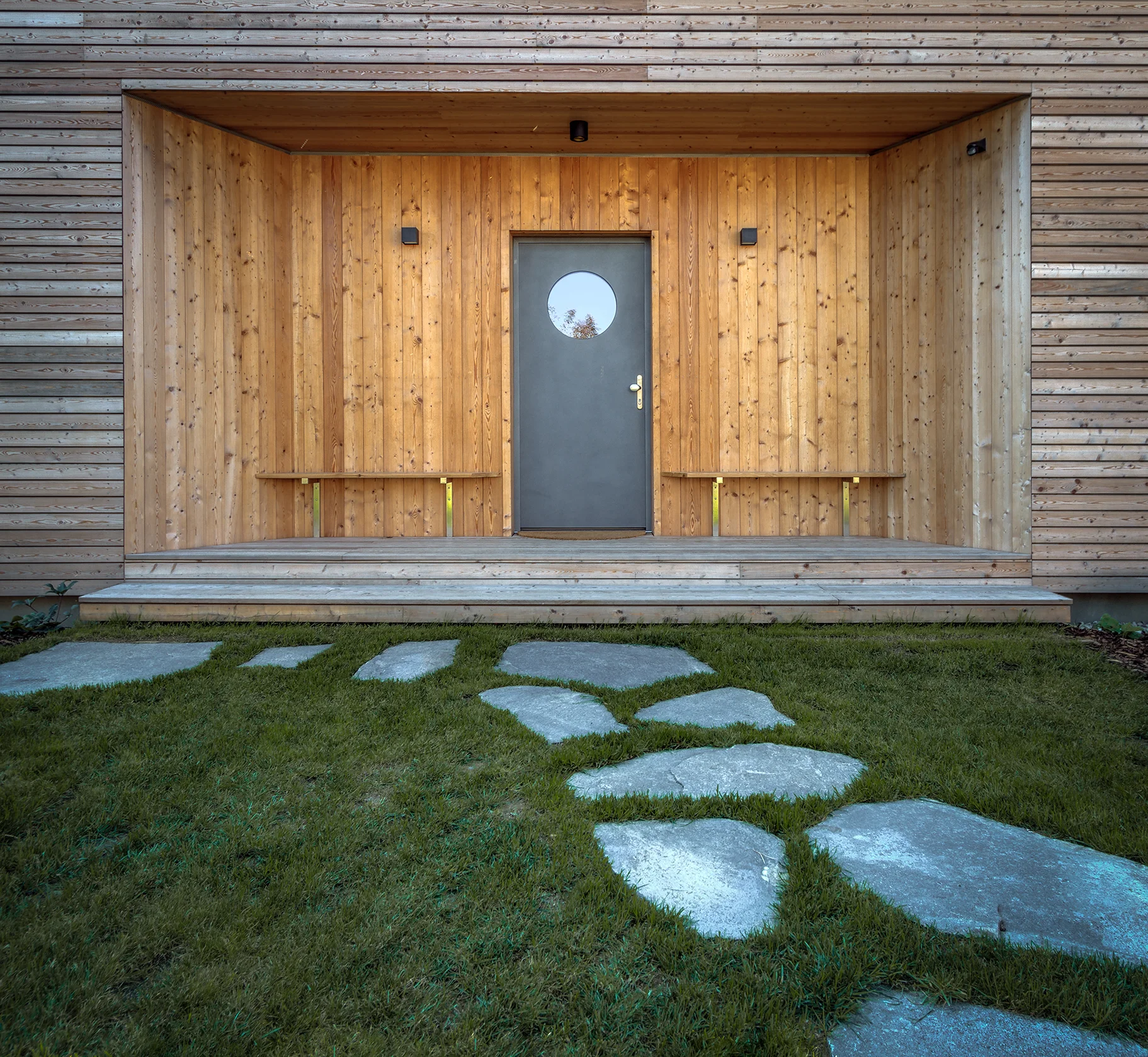 HOUSE A_10.jpg