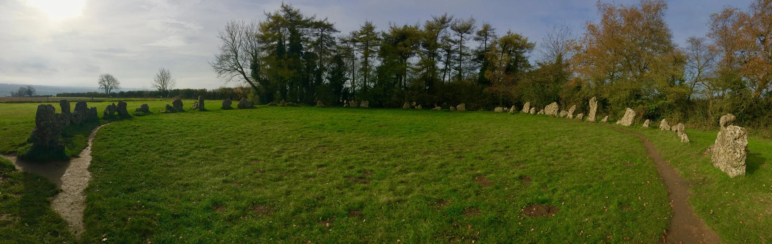 The Rollright Stones, Long Compton