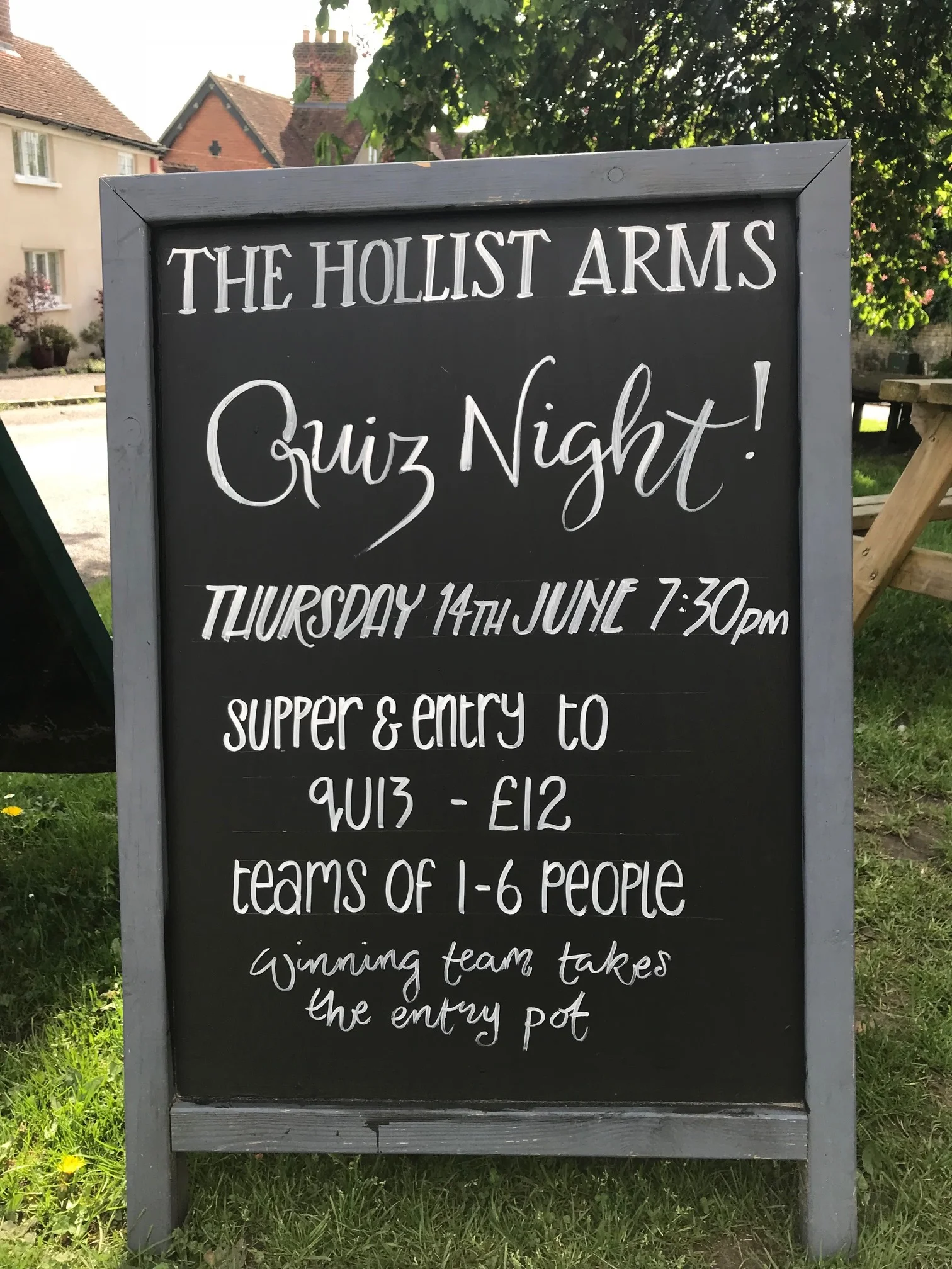Hollist Quiz Night chalkboard June 2018.jpg