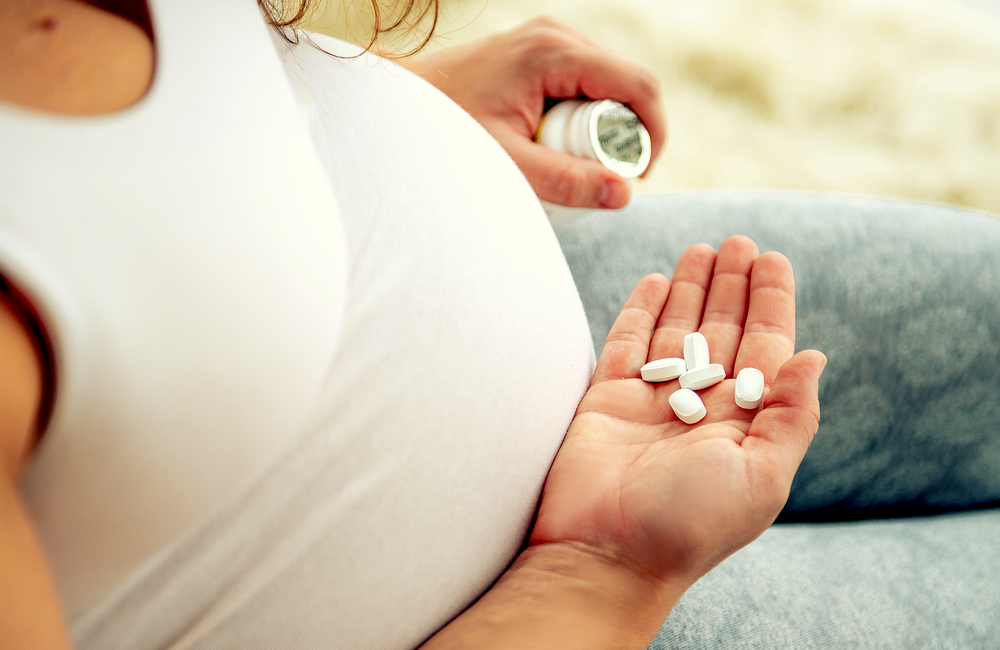 Having a baby when you are living with HIV - aidsmap article
