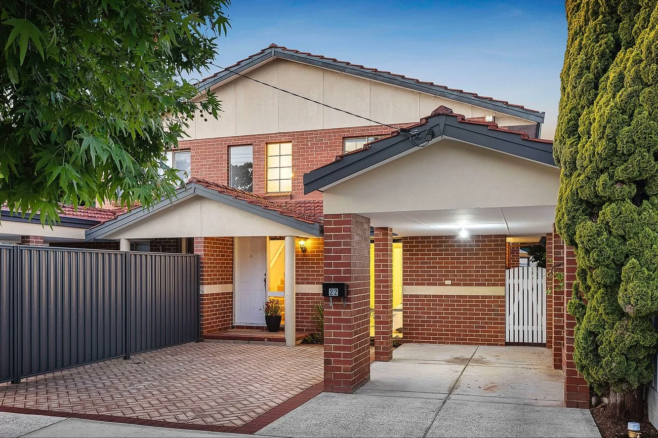 JUST LISTED 💕 22 Melrose Street Leederville

Steps from Leederville&rsquo;s buzzing heart, this surprisingly-spacious 4 bedroom 2 bathroom two-storey haven delivers the ultimate lock-up-and-leave lifestyle.

Multiple living zones give everyone room 