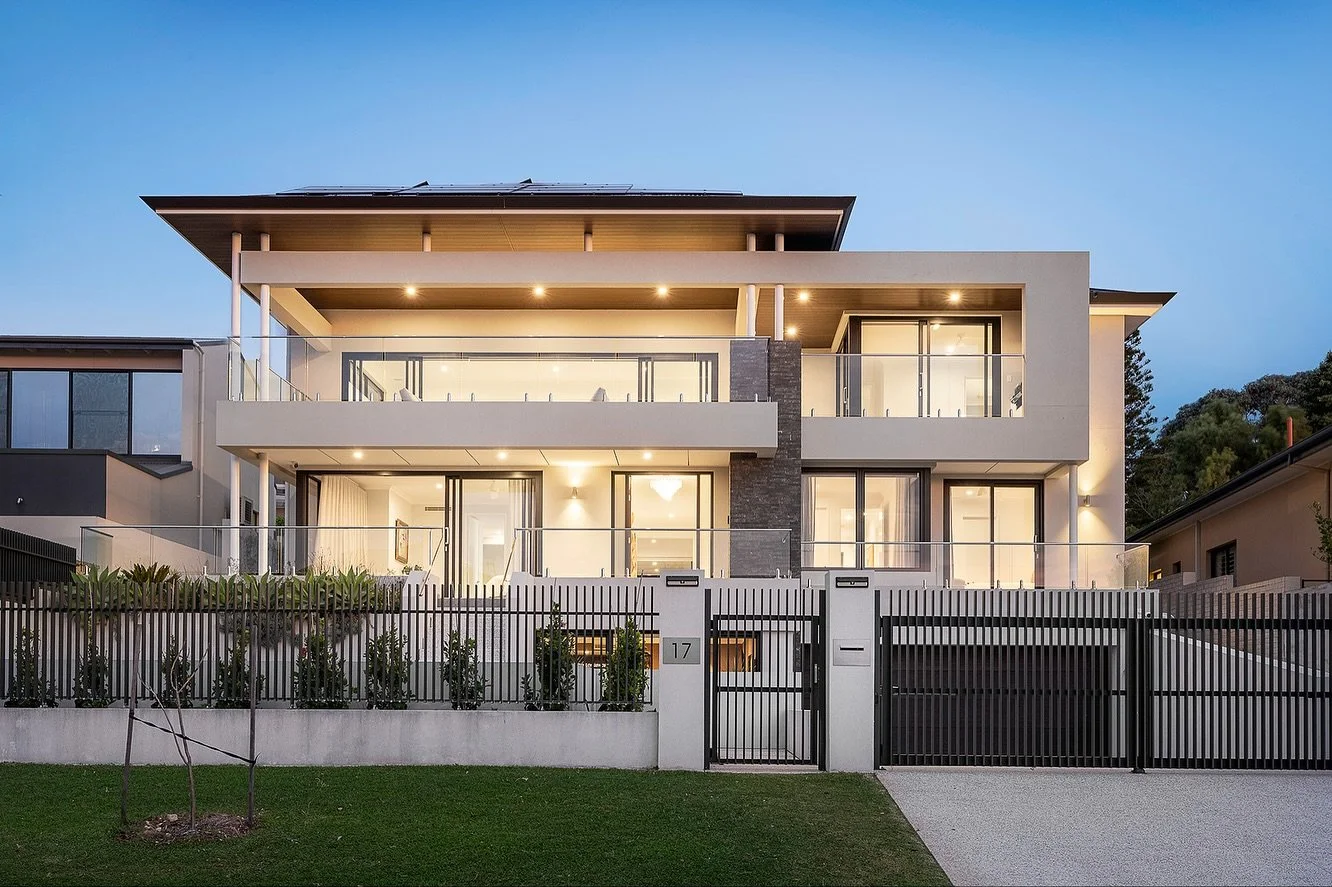 JUST LISTED ⭐️ 17 Aruma Way City Beach. 

This tri-level City Beach residence combines craftsmanship and poise. Ocean and park views, six bedrooms, multiple living zones, lift access, and a heated pool define its
design-led practicality; a family san