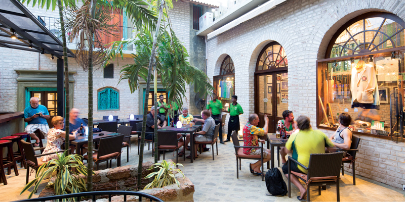 Cricket Club Cafe courtyard. Photo credit: Explore Sri Lanka