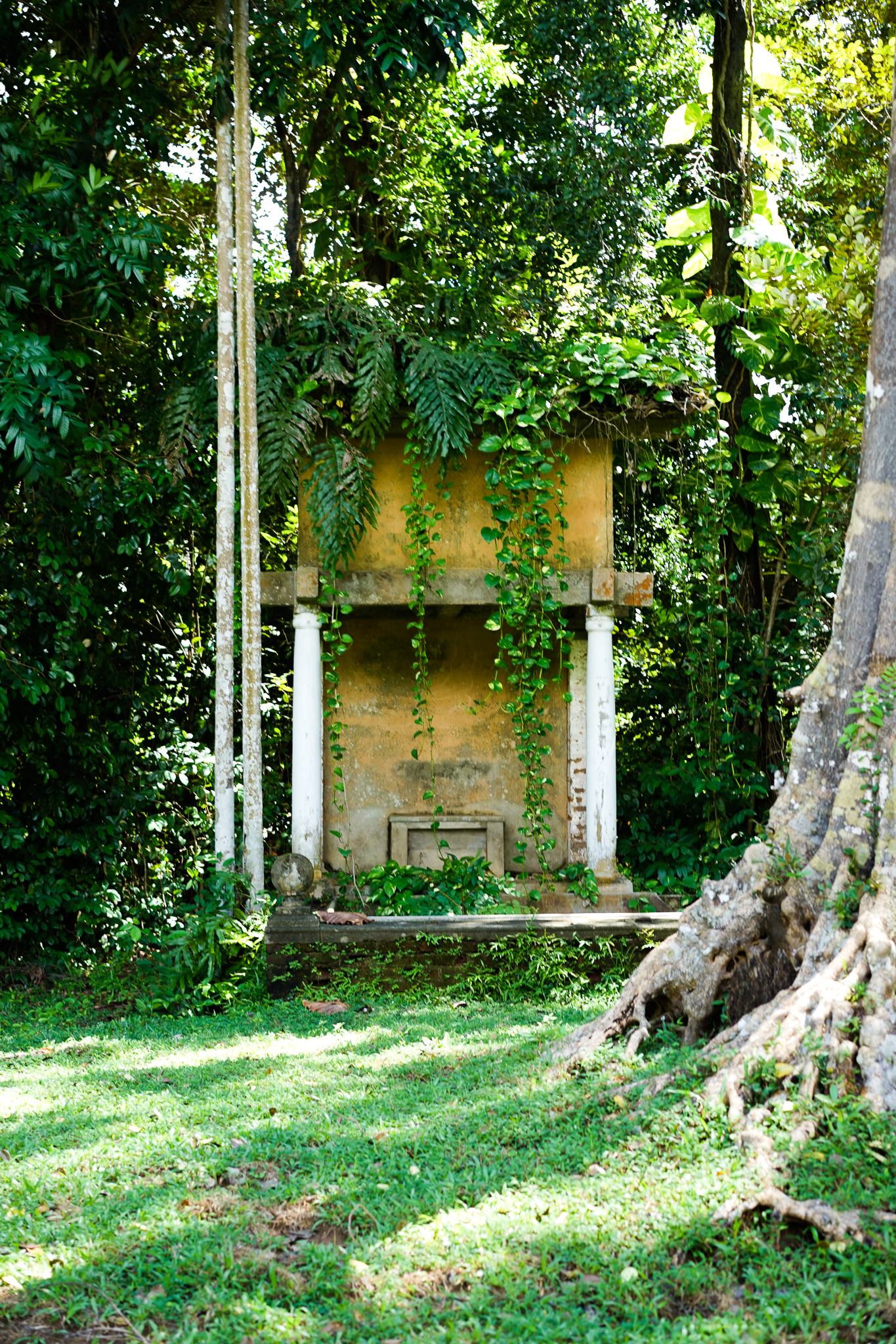 Lunuganga Garden - Geoffrey Bawa