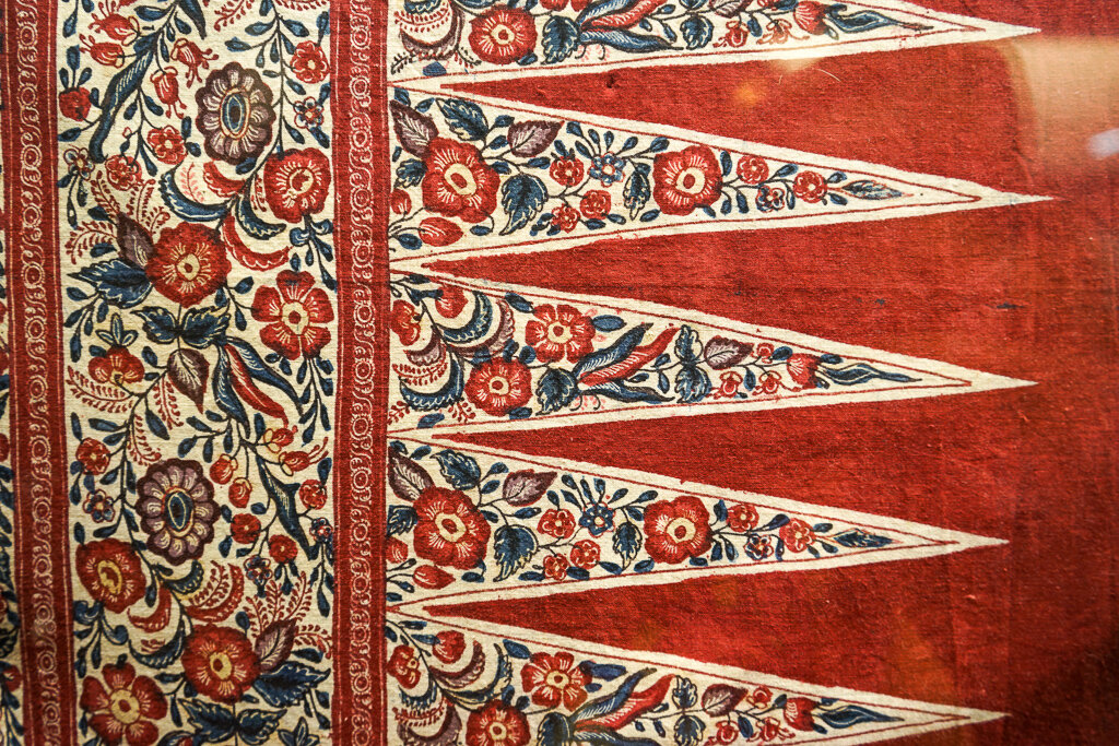 Somana fabric made during the Dutch colonial period in Sri Lanka - Colombo Museum