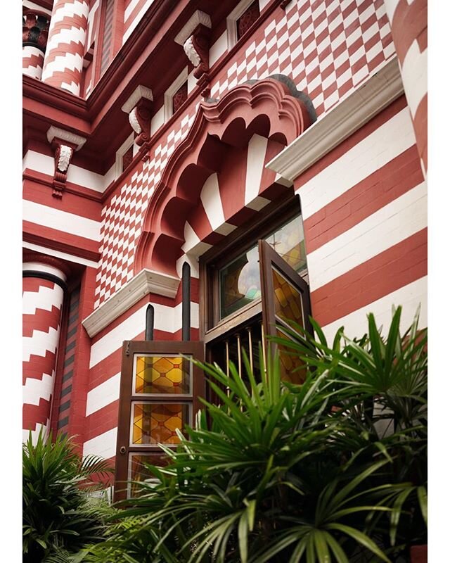 The geometric genius of the Red Mosque in Pettah, Colombo. I love returning to it to photograph it at different angles even though I&rsquo;ve seen it many times, always wondering how they conceived of the design of the painting of the bricks. I know 