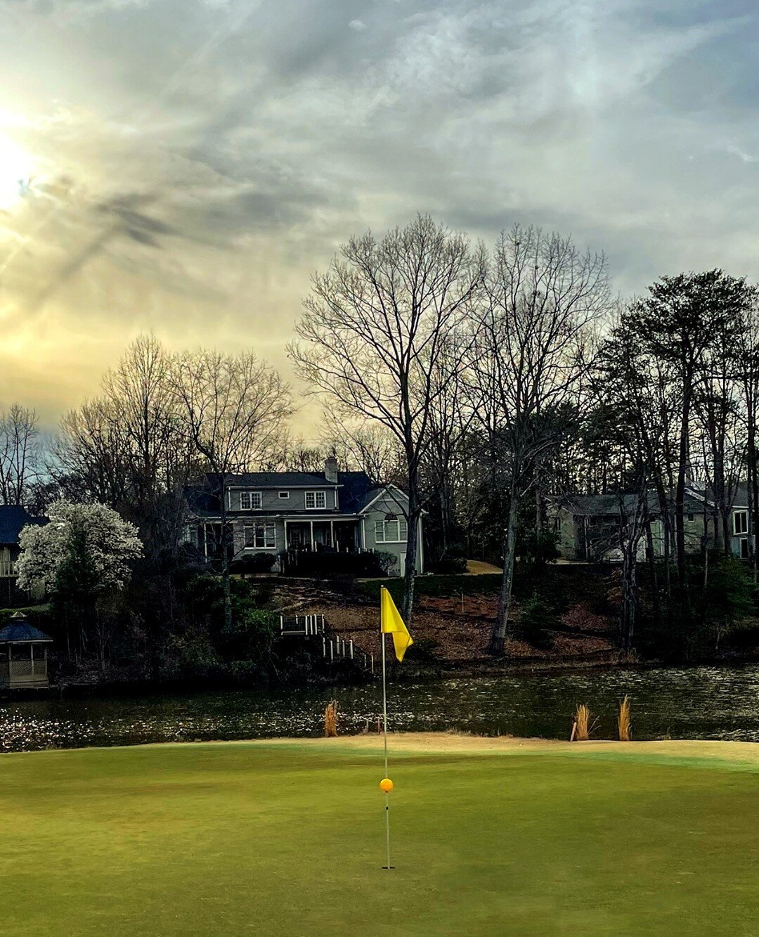 It's a beautiful morning at Pebble Creek as we gear up for a fun weekend of play! We have a few tee times still available for this weekend- click the link in our bio or call our pro shop at (864) 244-8937 to book yours!