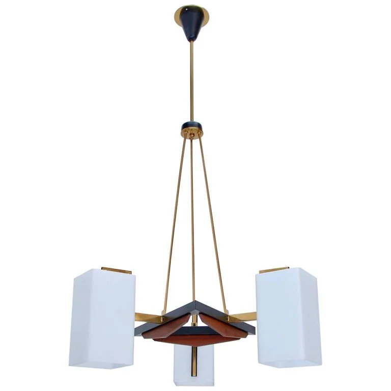 50sTriangularItalianChandelierMain.jpg