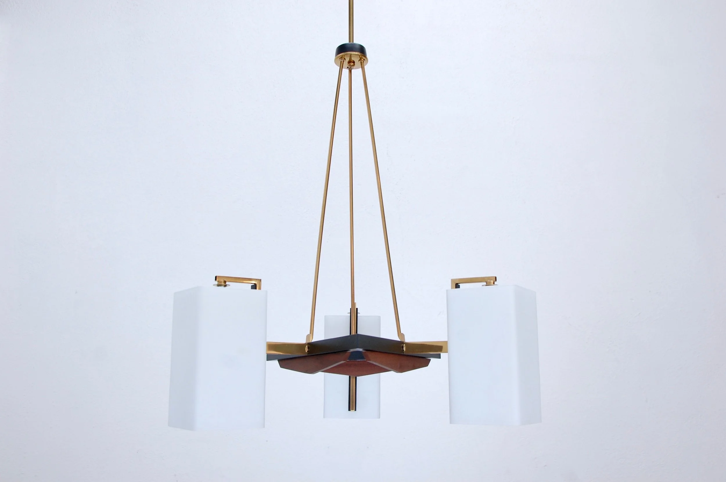 50sTriangularItalianChandelier3.jpg
