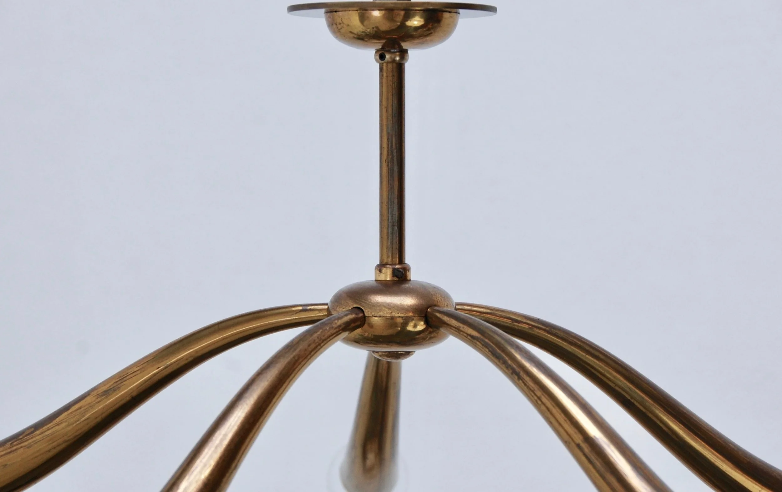 GuglielmoUlrichCeilingFixture4.jpg
