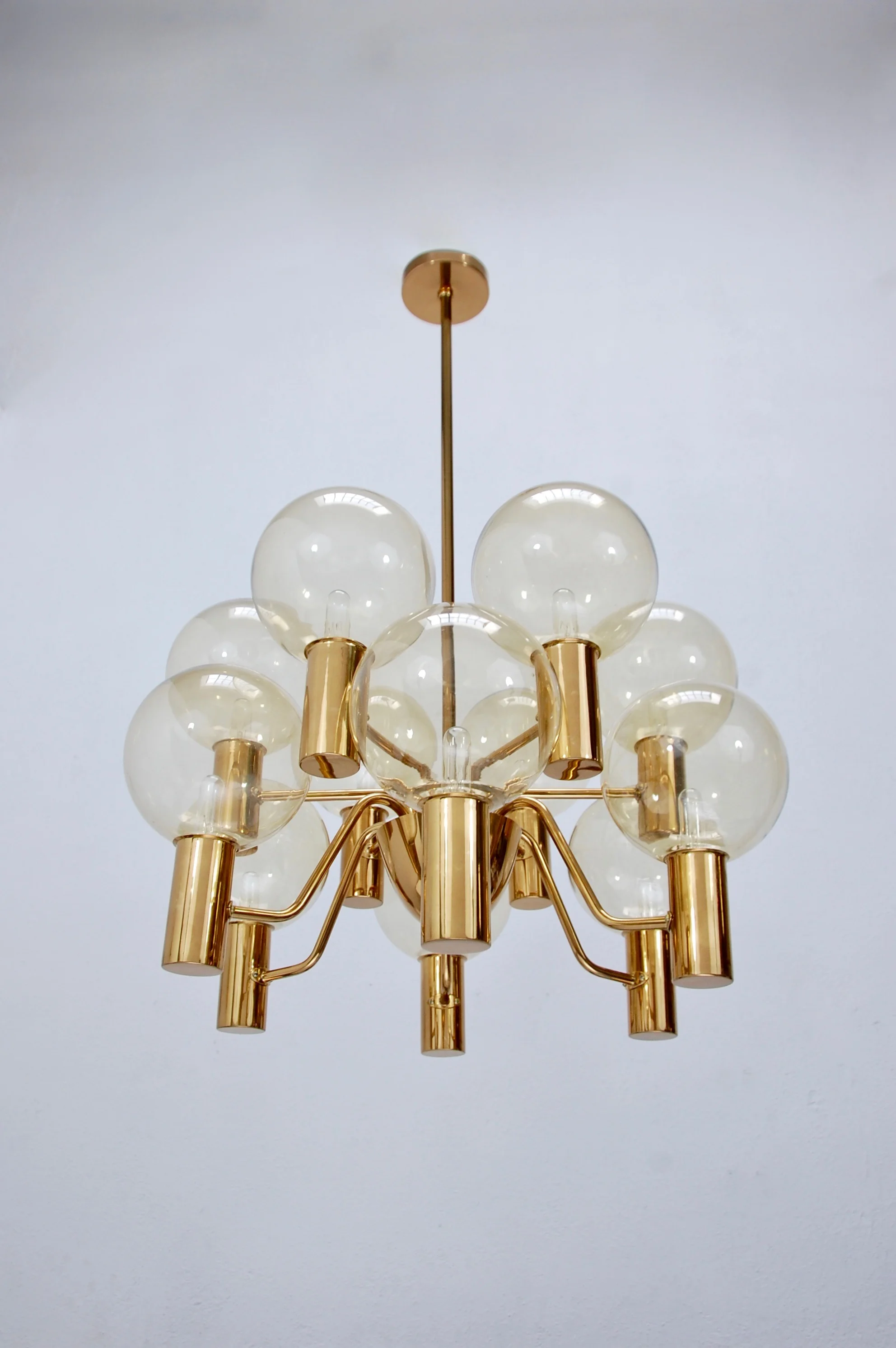 HansAgneJakobssenChandelier5.jpg