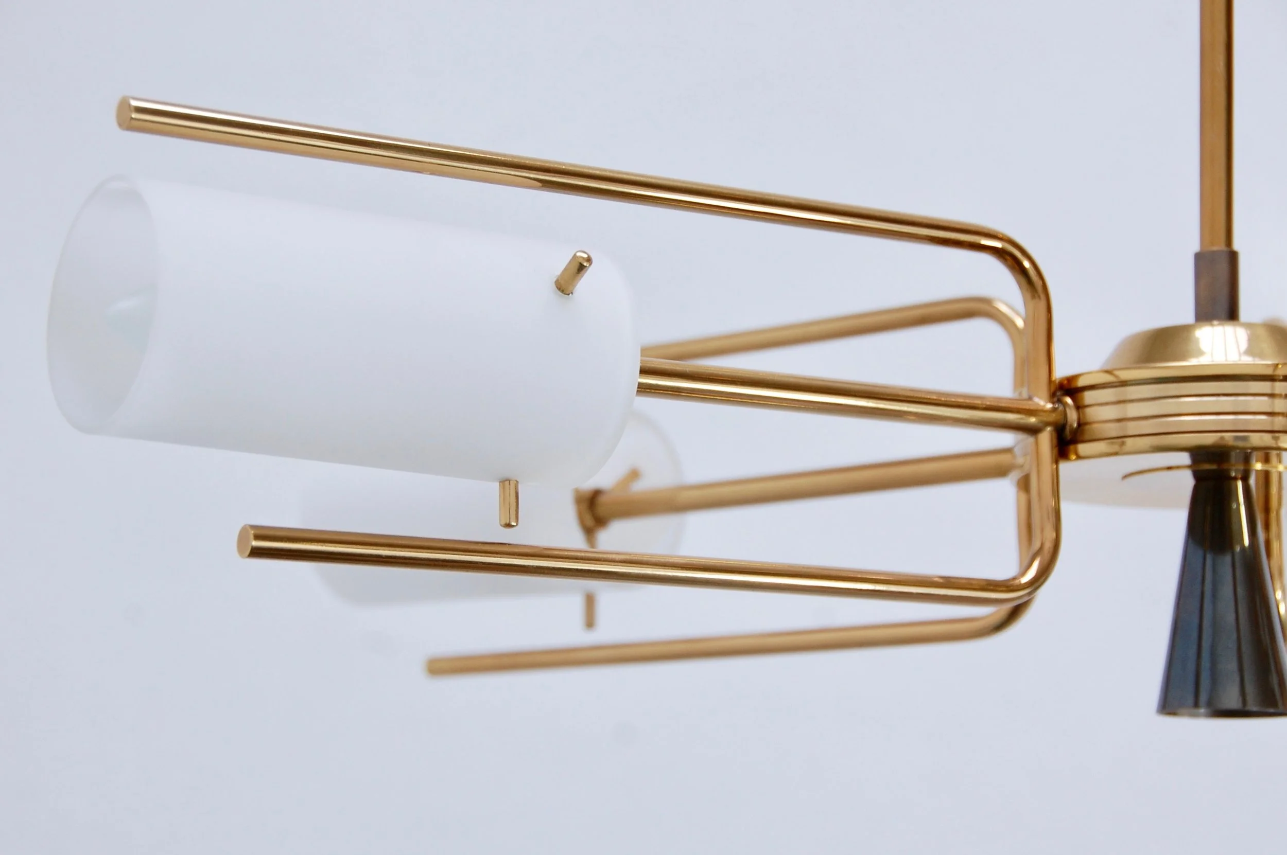 ItalianModernChandelier7.jpg