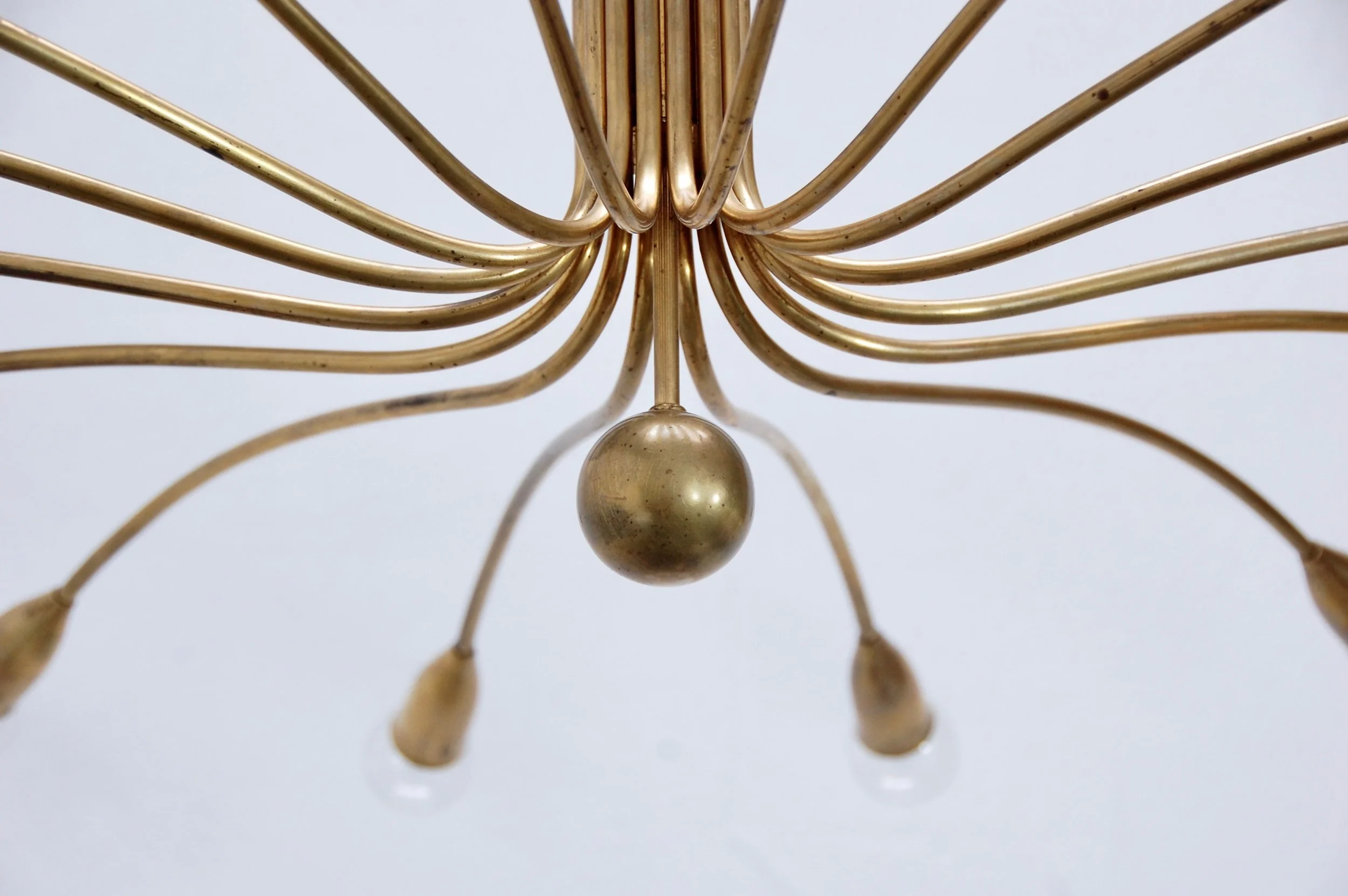 LargeItalian16LightBrassChandelier7.jpg