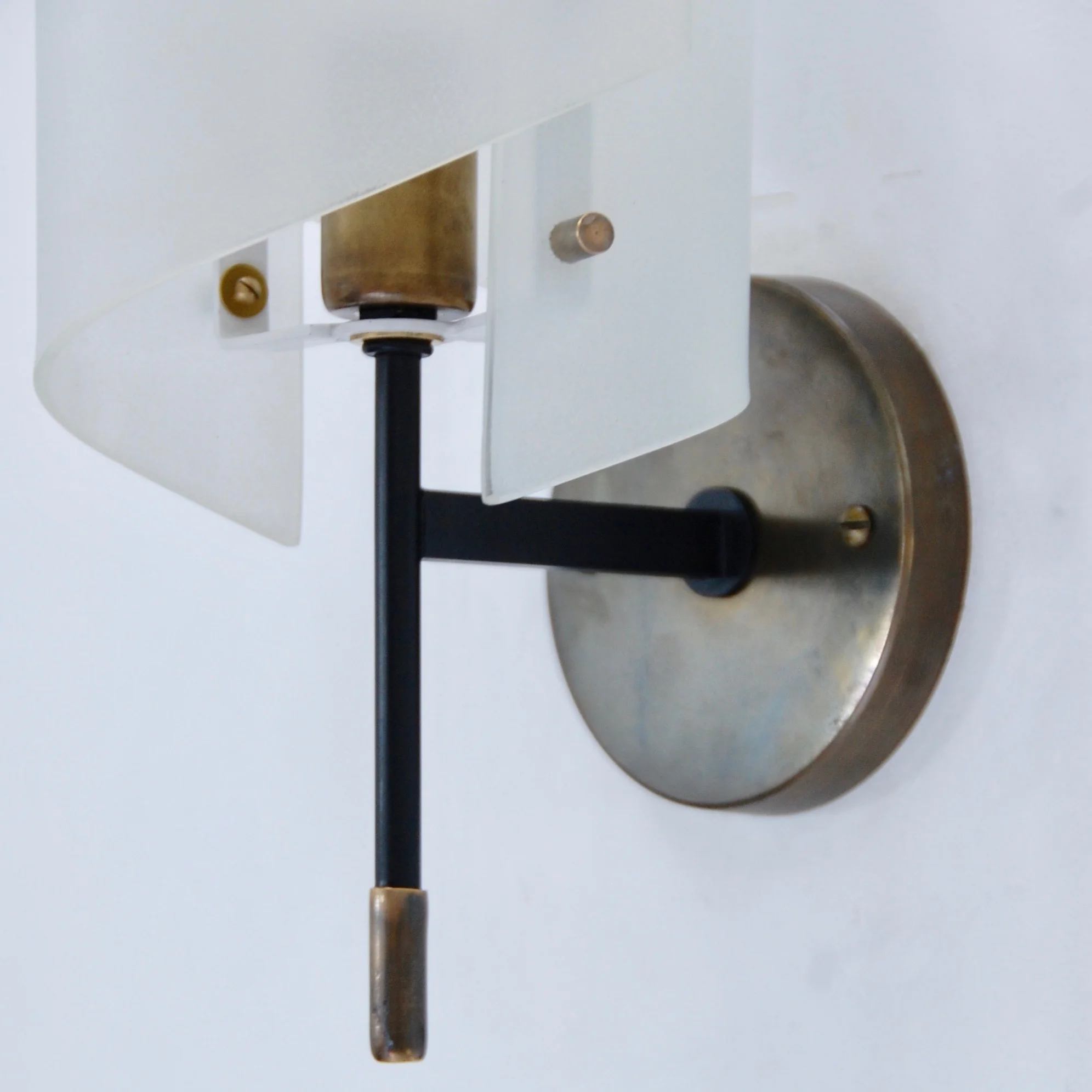 GlassBowSconces10.jpg