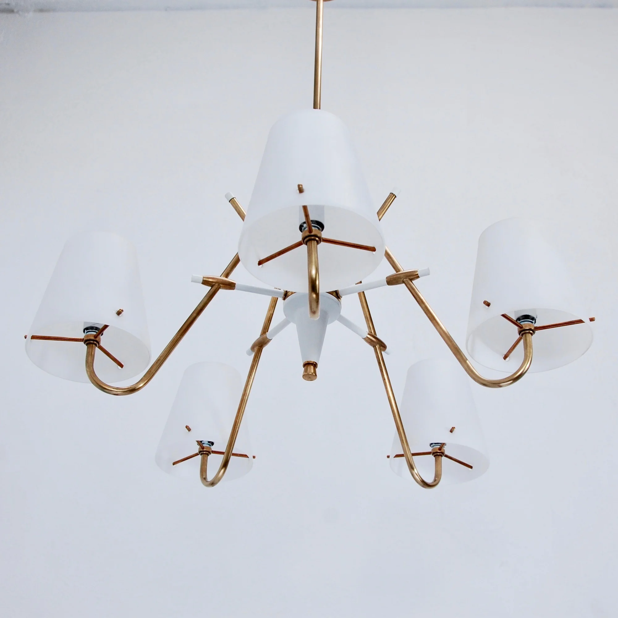Italian5GlassShadeChandelier6.jpg