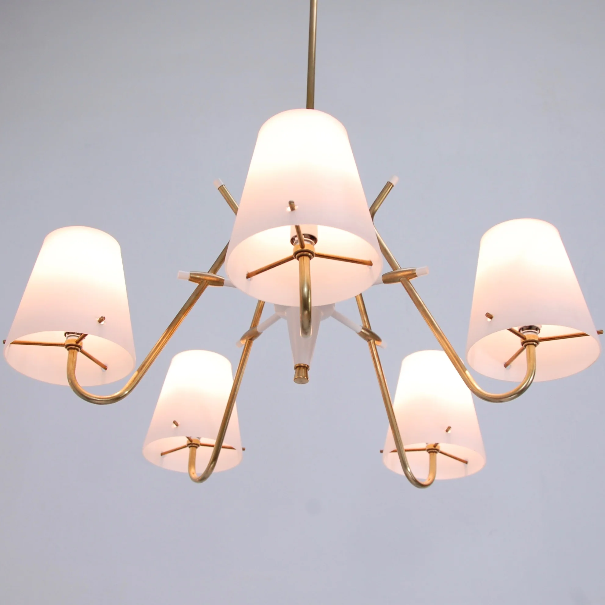 Italian5GlassShadeChandelier7.jpg