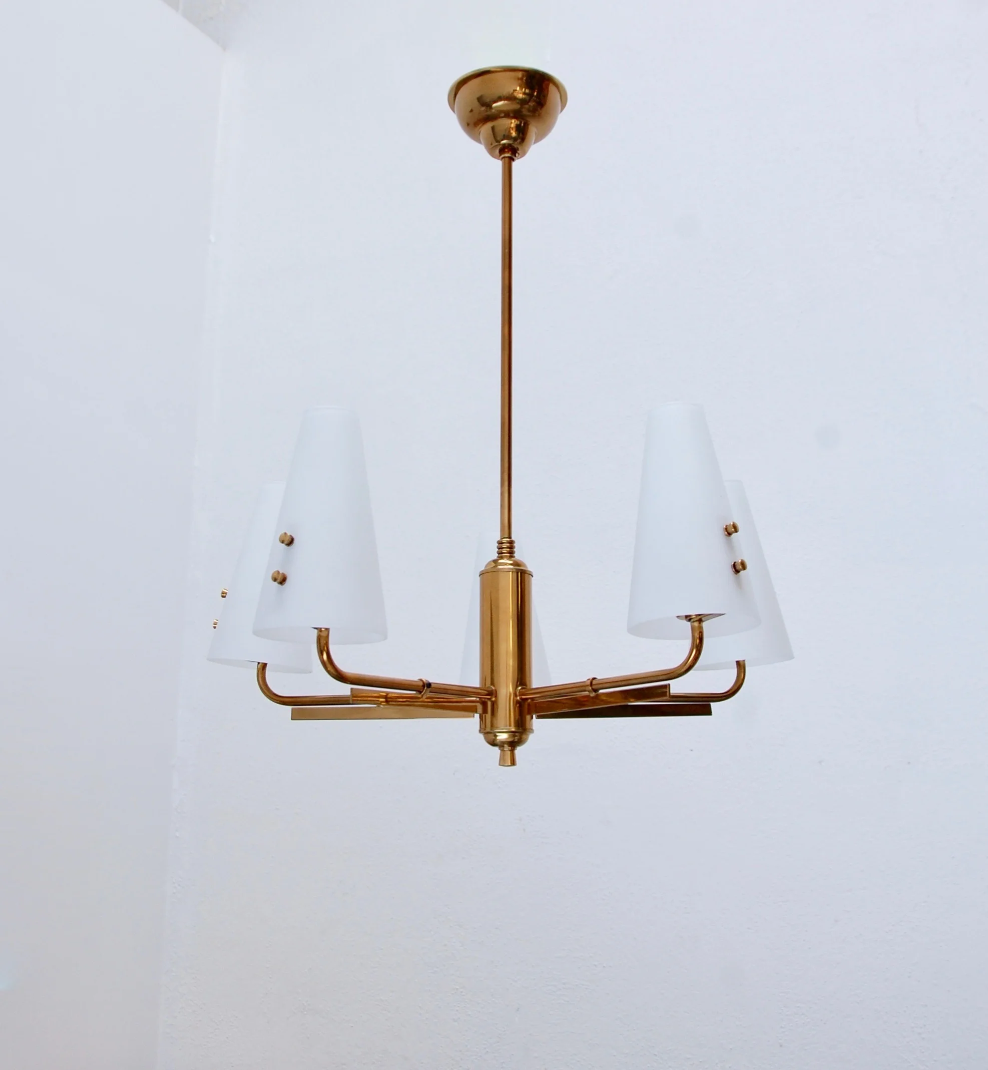 PetiteMidCenturyItalianChandelier3.jpg