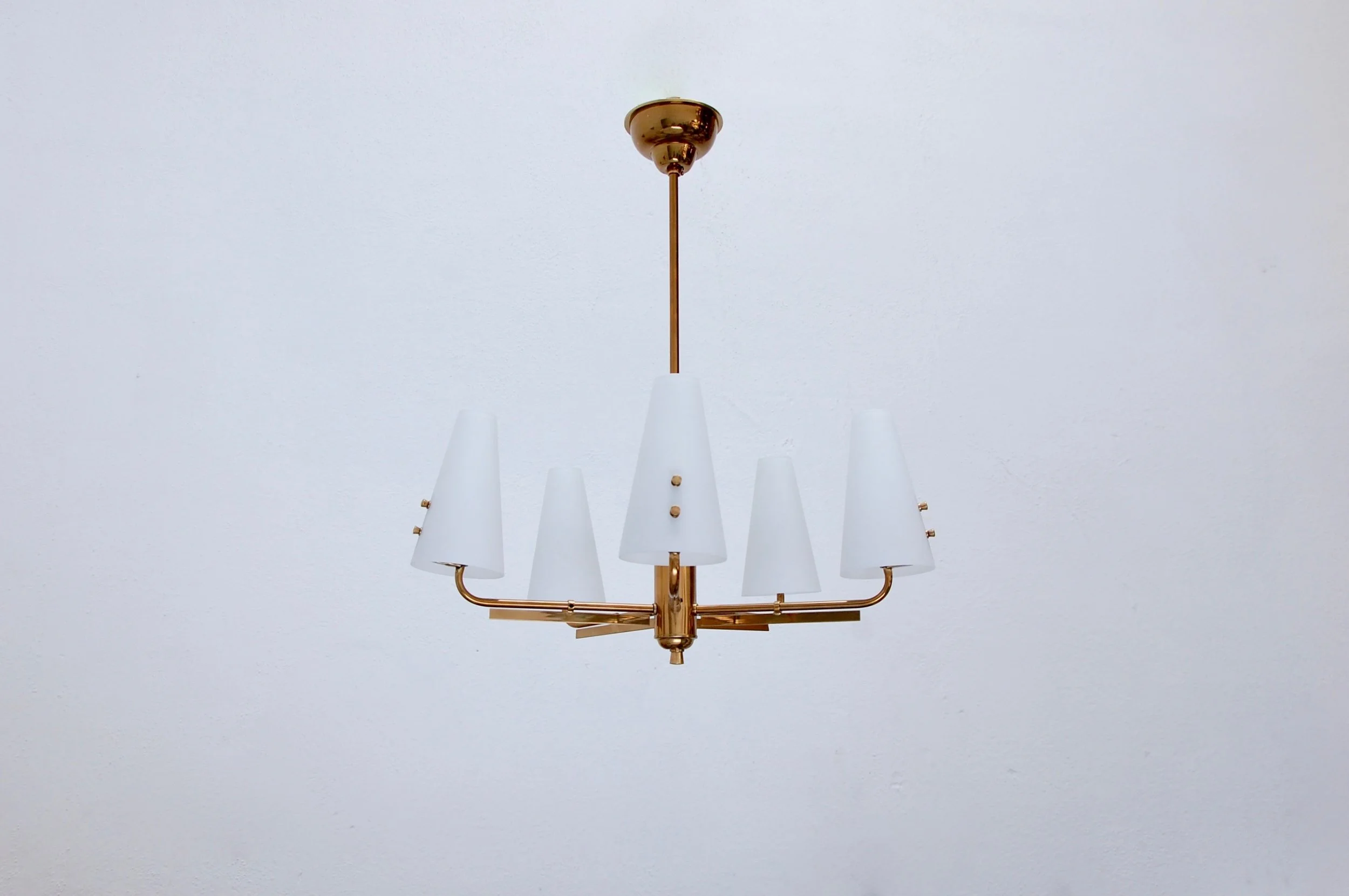 PetiteMidCenturyItalianChandelier2.jpg