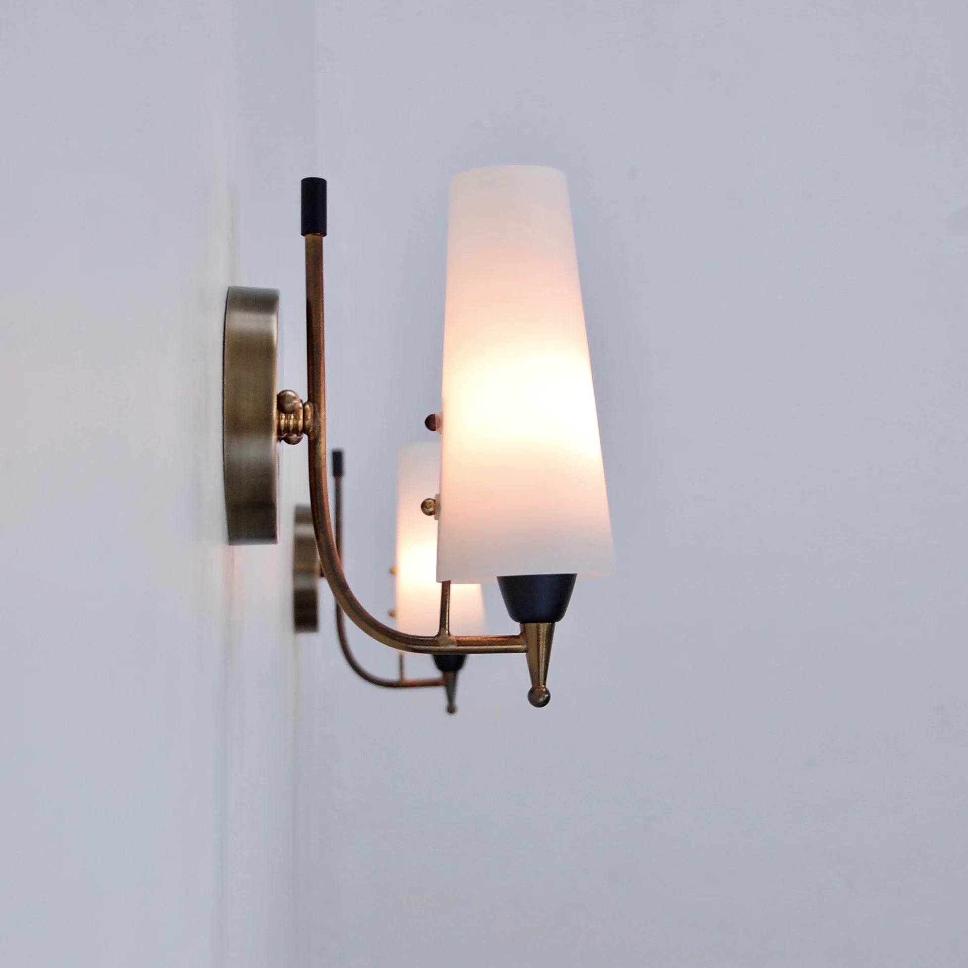 1950sPetiteConicalSconces8.jpg