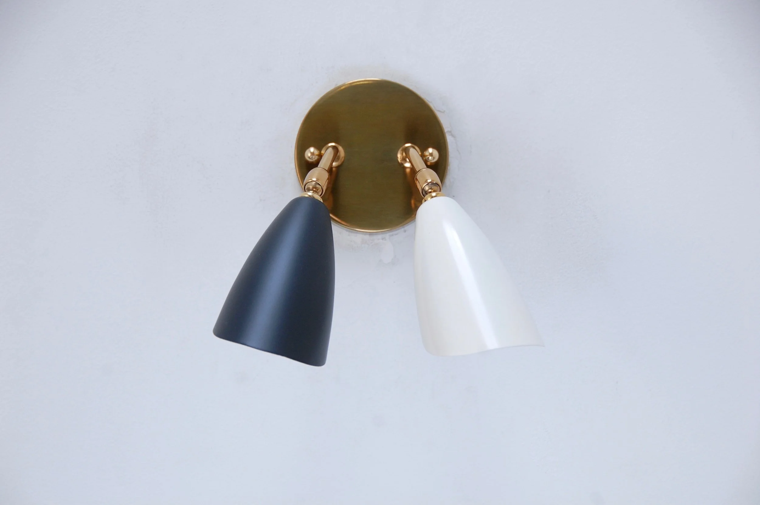 DoubleShadedSpotLightSconces2.jpg