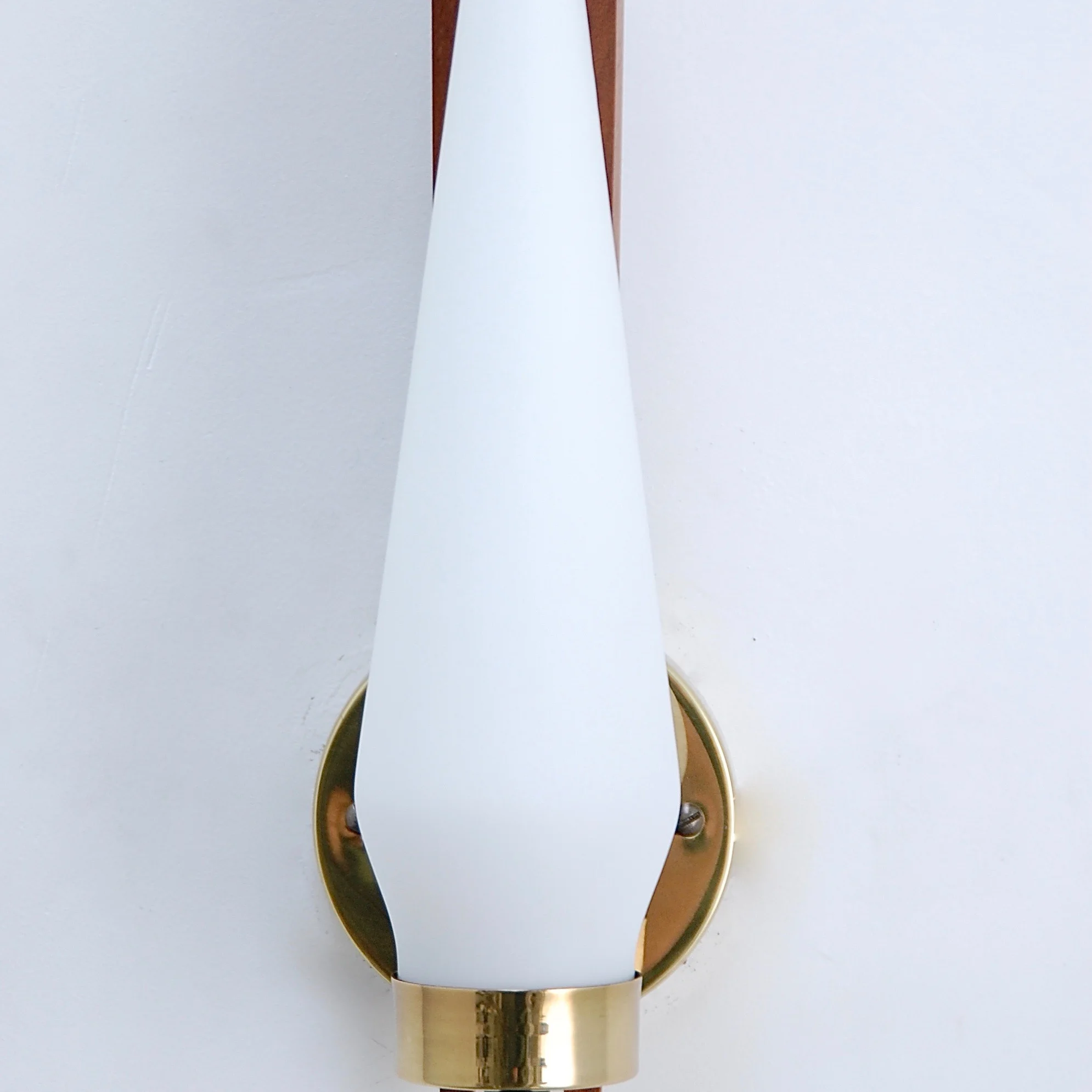 4ScandinavianSconces3.jpg