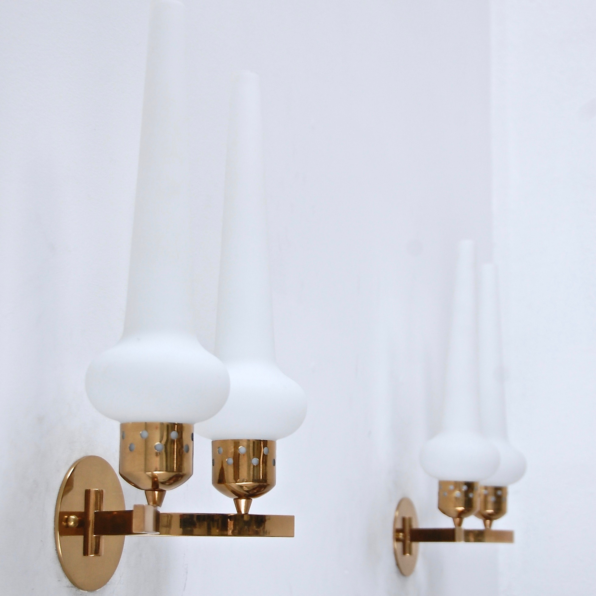 DoubleShadeItalianSconces2.jpg