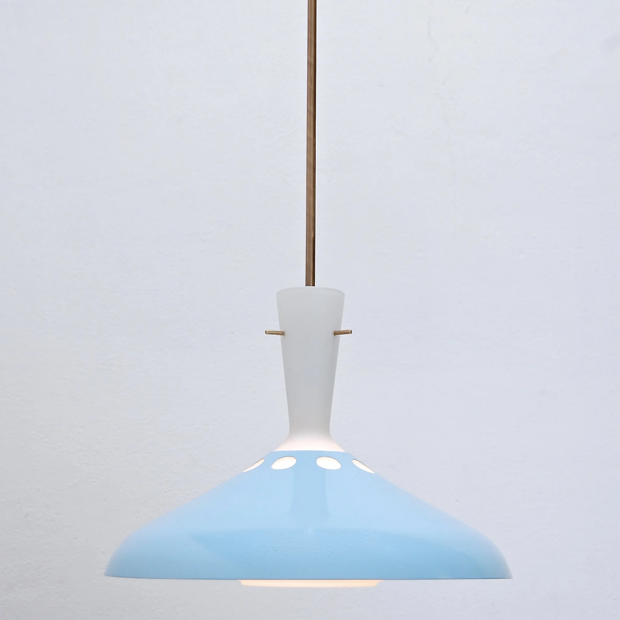 ItalianPendantLight2.jpg
